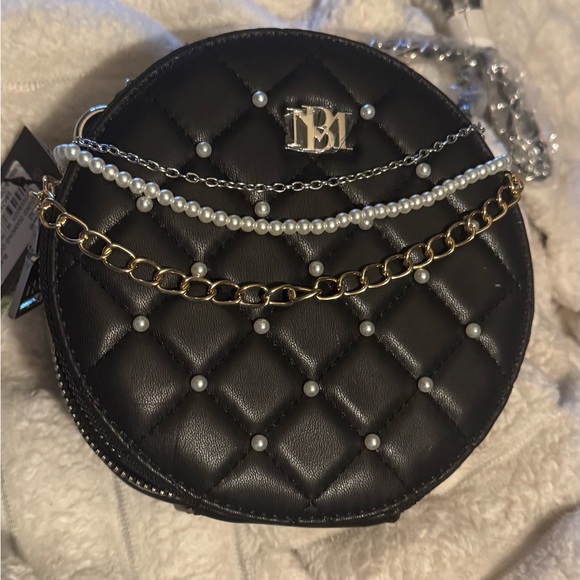 Badgley Mischka Handbags - Badgley Mischka Black Quilted Mini Bag with Pearl and Gold Chain
